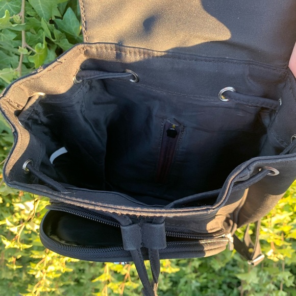 Small Black Backpack - Picture 4 of 5